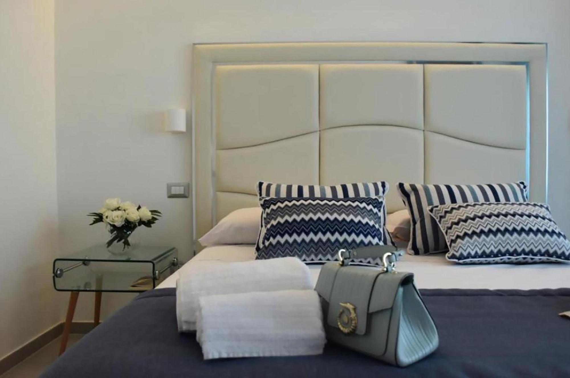 Vera Gioia Rooms De Charme Sorrento Esterno foto